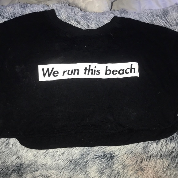 Crop top - Picture 1 of 4